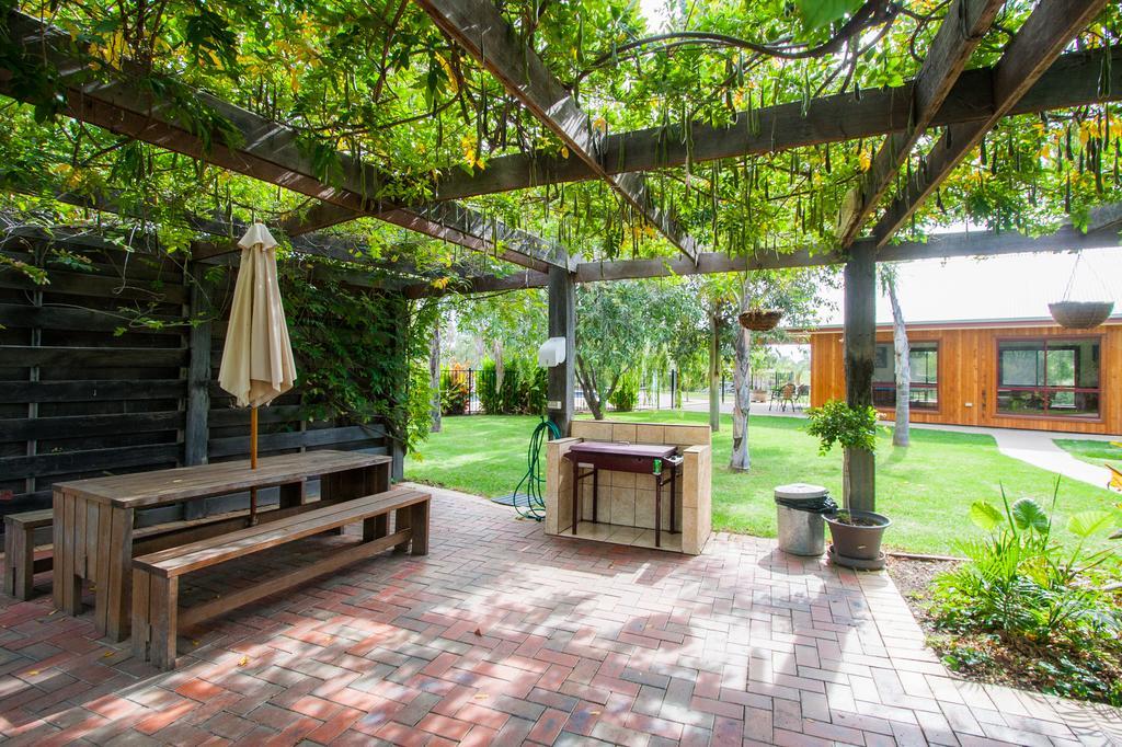 Hotel Perricoota Vines Retreat Moama Zewnętrze zdjęcie